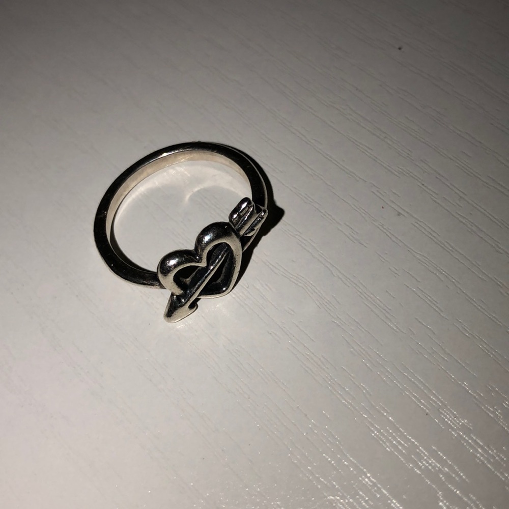 James Avery Love’s Arrow Ring - size 6